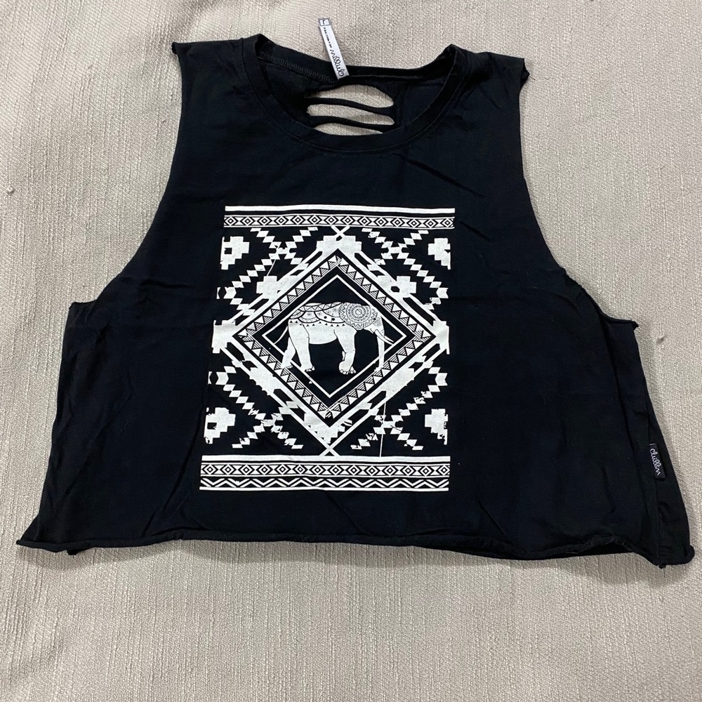 Graphic crop tank